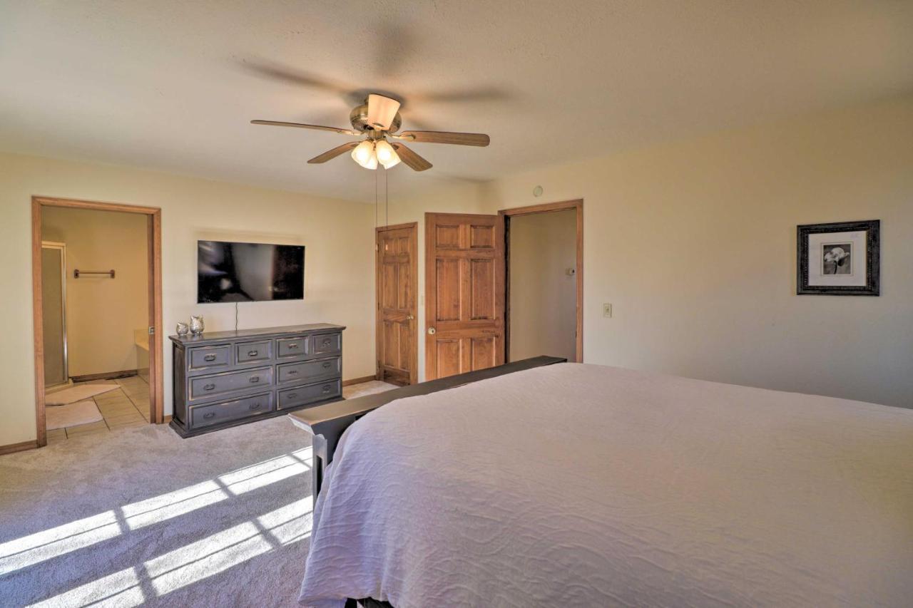 Secluded Marble Falls Family Home With Mtn Views! Bagian luar foto