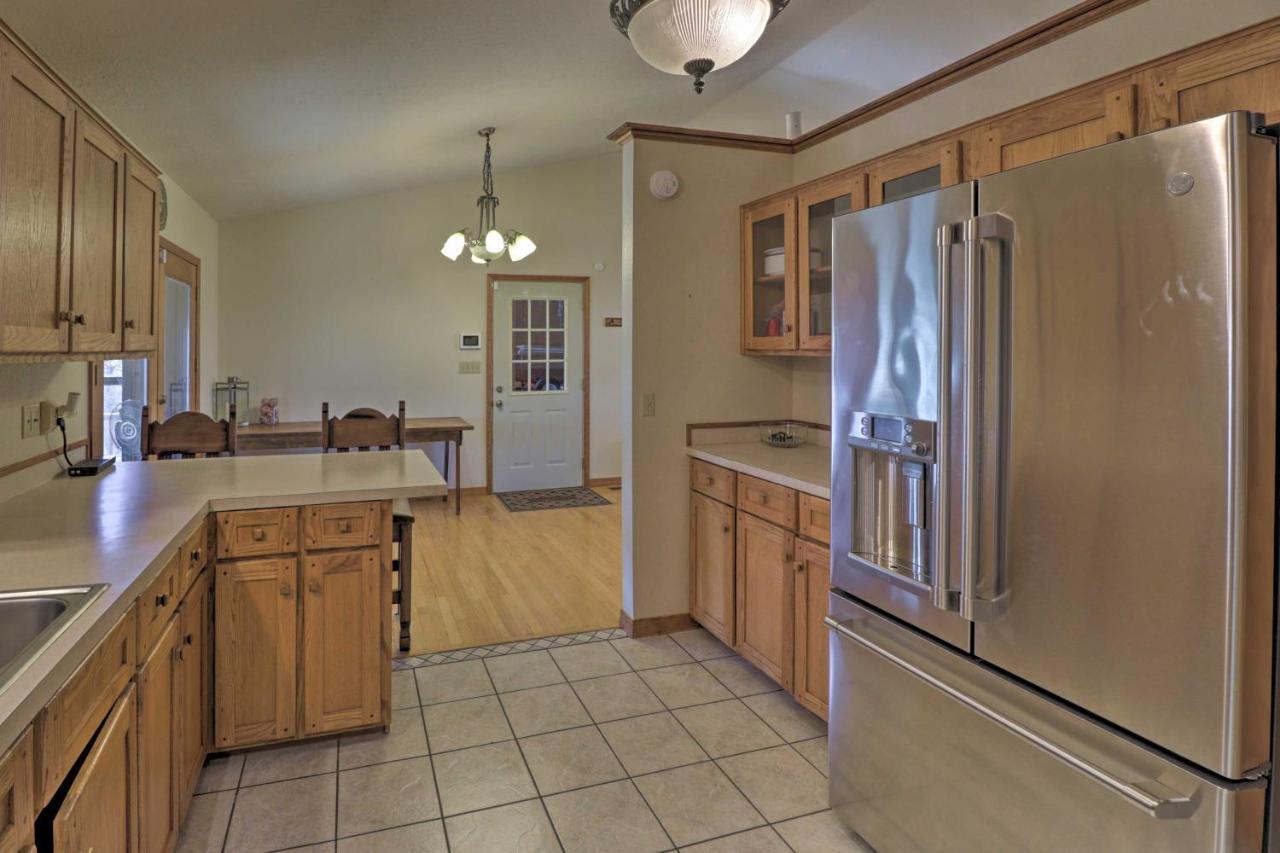 Secluded Marble Falls Family Home With Mtn Views! Bagian luar foto