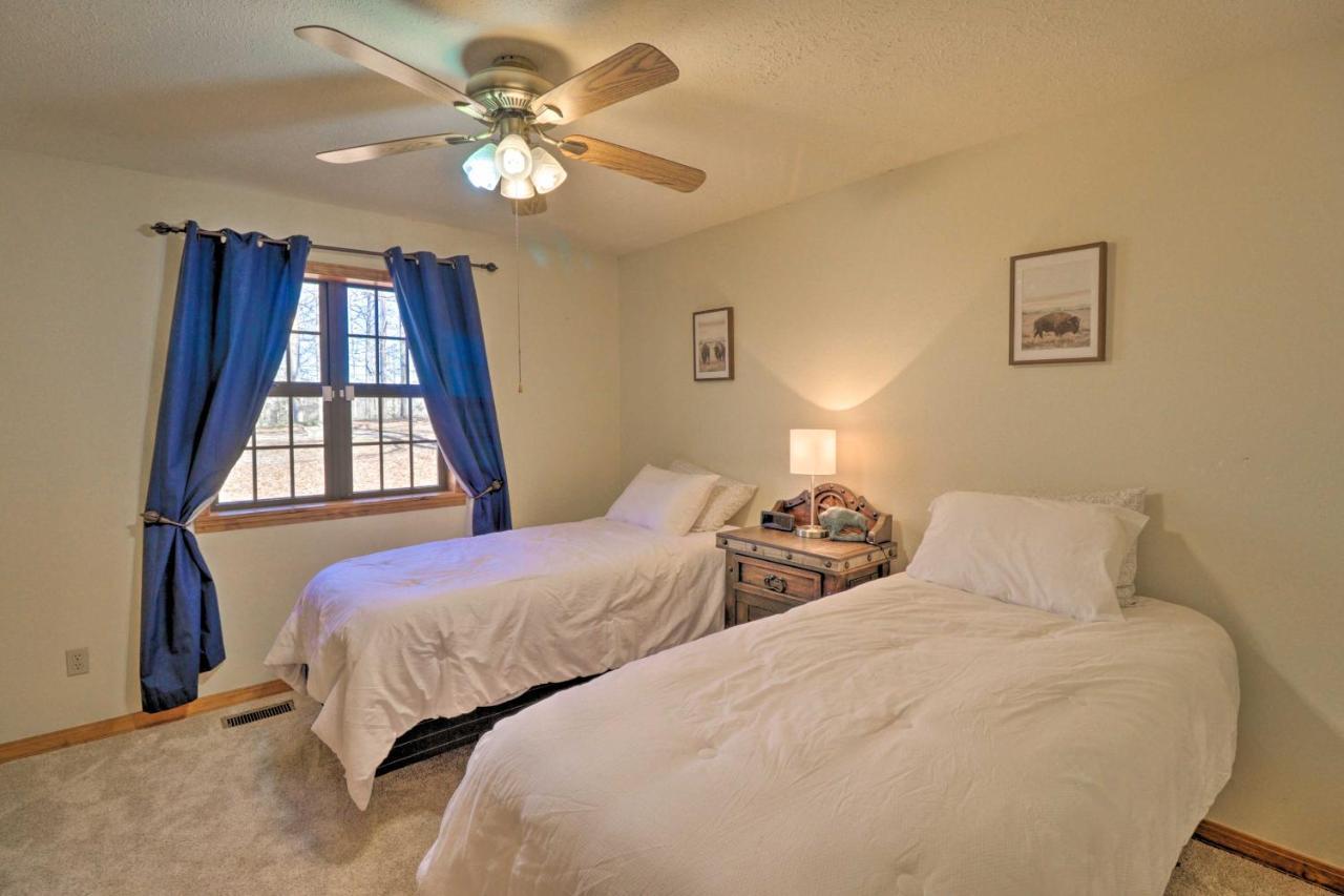 Secluded Marble Falls Family Home With Mtn Views! Bagian luar foto