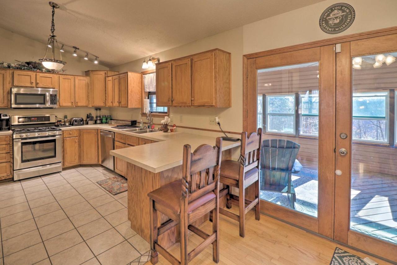 Secluded Marble Falls Family Home With Mtn Views! Bagian luar foto